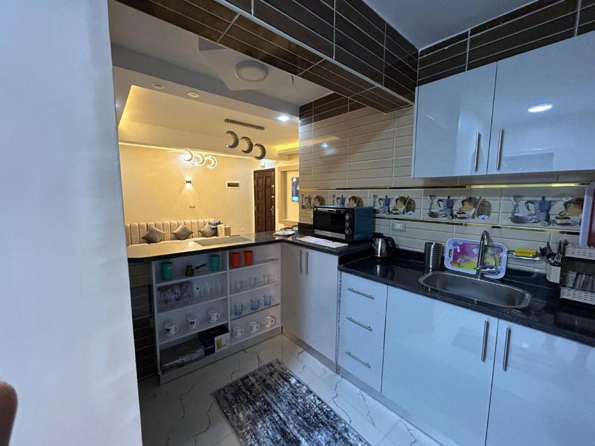 Apartment Hossam 1 Хургада Экстерьер фото