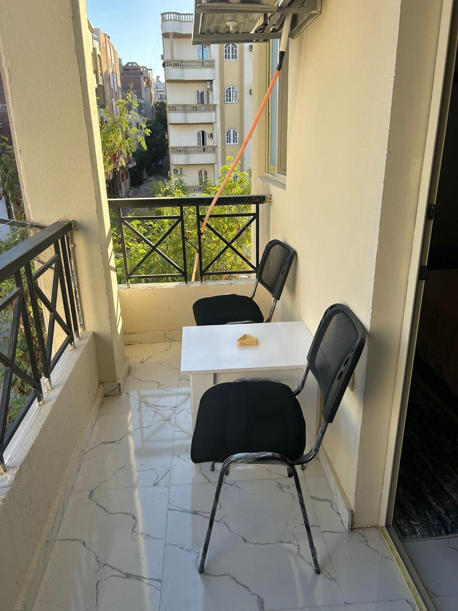 Apartment Hossam 1 Хургада Экстерьер фото